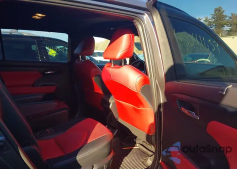 2021 Toyota Highlander Xse from USA, damaged, VIN 5TDJZRBH6MS104237